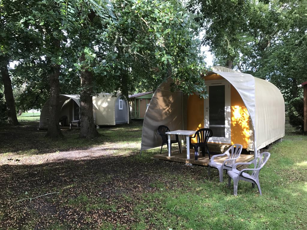 Camping La Chesnays Vendays-Montalivet Exterior foto