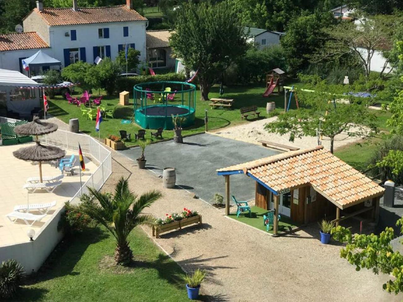 Camping La Chesnays Vendays-Montalivet Exterior foto